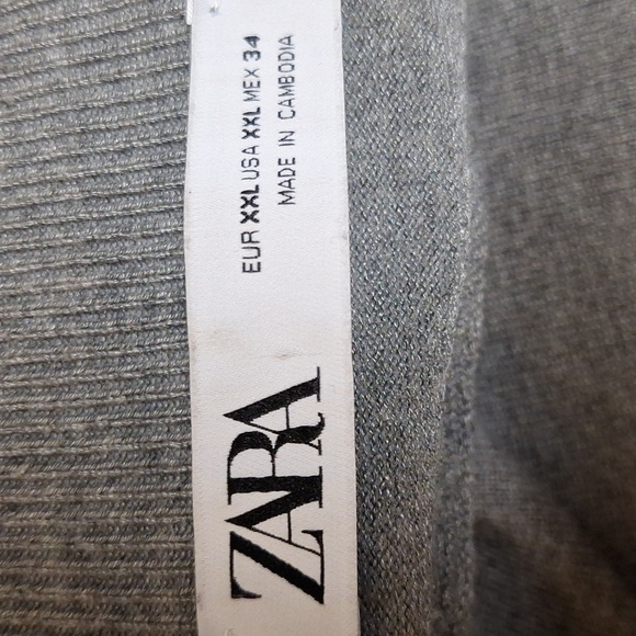 Zara Short Sleeve Viscose Turtleneck Sweater - Picture 5 of 9